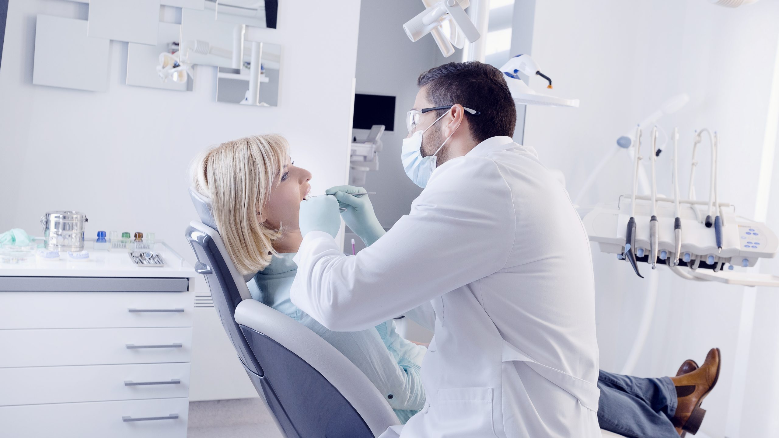 Dentist in Hidden Valley Lake, CA